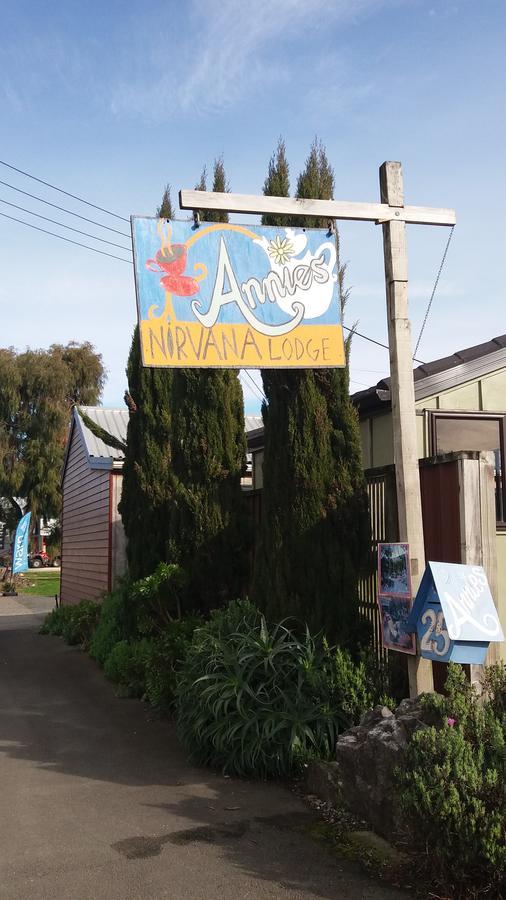 Annies Nirvana Lodge, Golden Bay Yha Takaka Exteriér fotografie